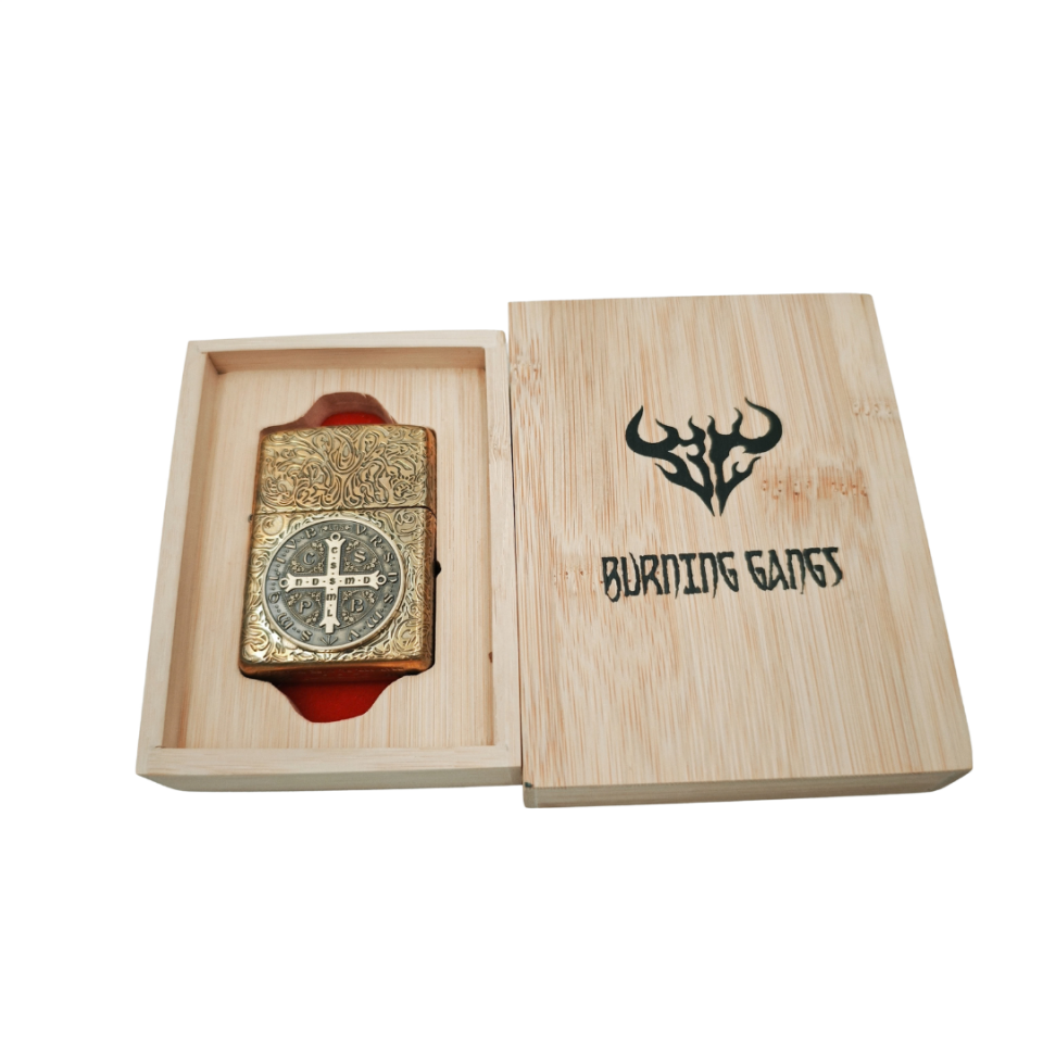 Zippo Constantine St.Benedict Burning Gangs plakalı tasarım armor zippo