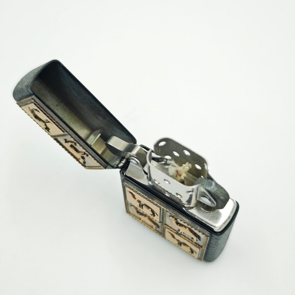 Zippo Camel serisi 1994 üretim çakmak